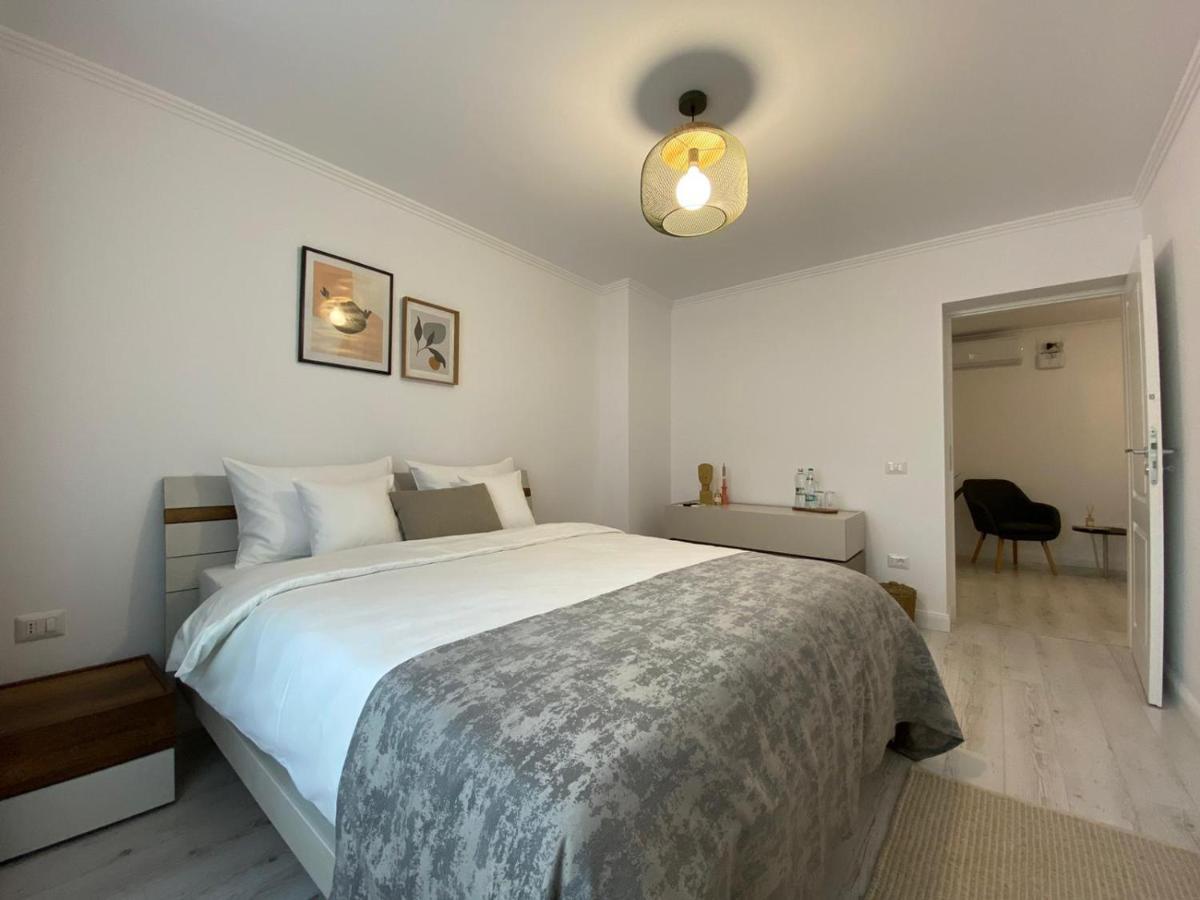 Cosy Apartments & Bistro Pufesti Room photo